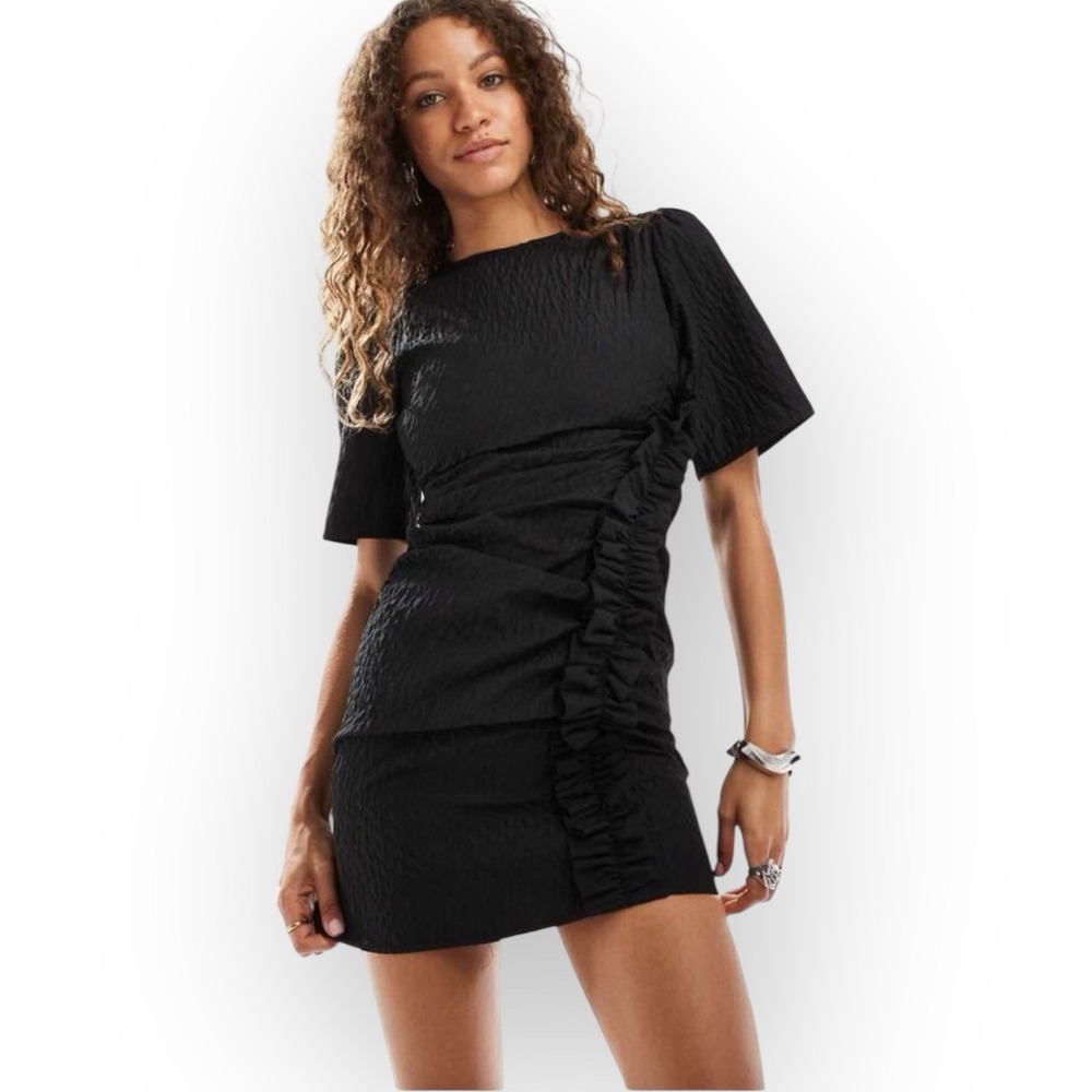 Ghospell Black‎ Mini Ruched Dress Size Large Ruffle Womens Little LBD Textured